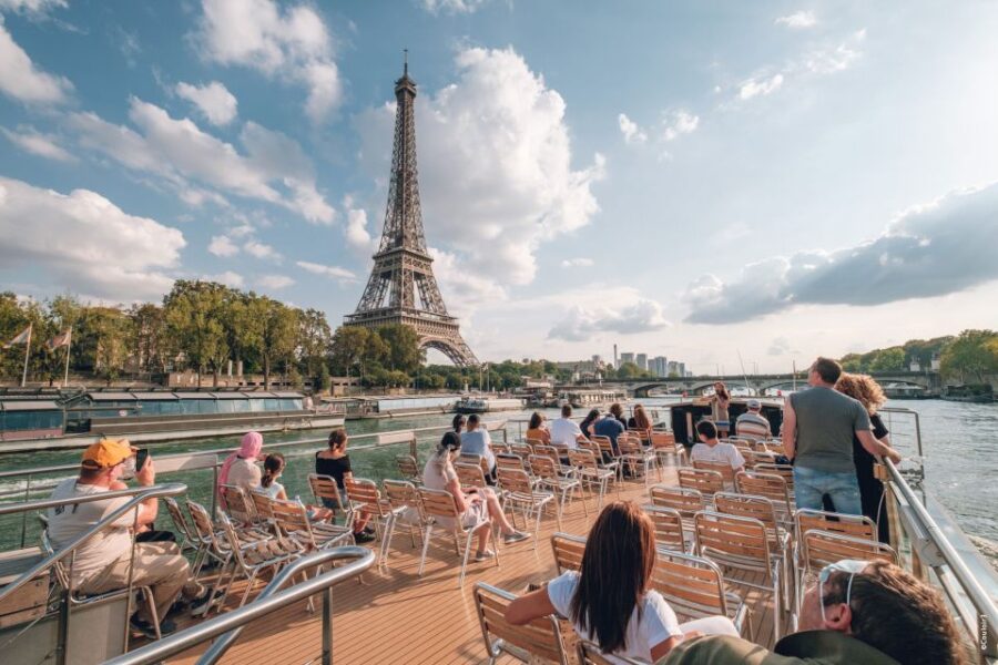 From Disneyland Paris: Paris Day Trip and Sightseeing Cruise