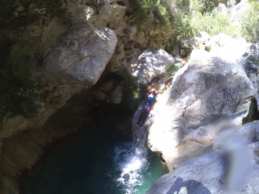 From Granada: Río Verde Canyoning Tour