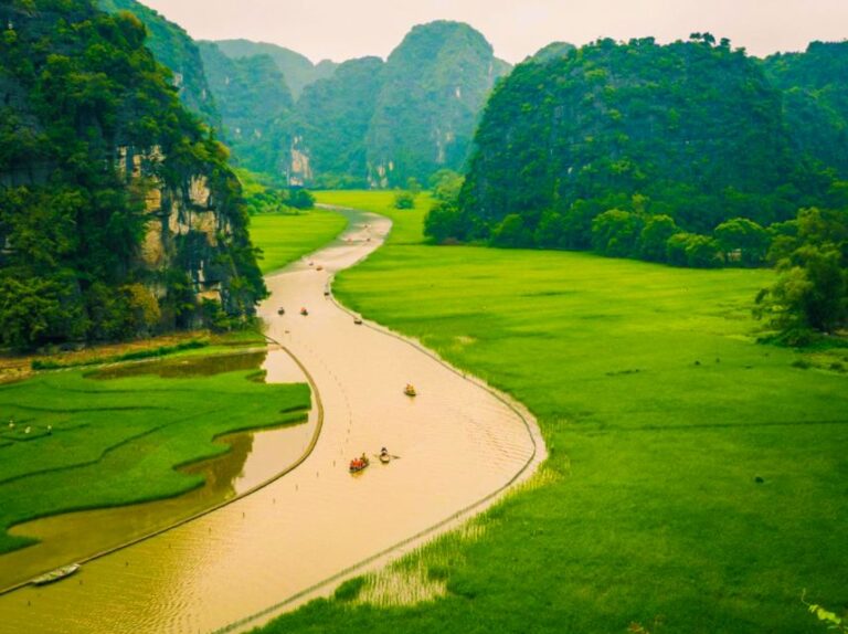 From Ha Noi: Hoa Lu – Tam Coc/ Trang An