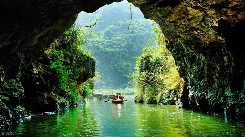 From Ha Noi:Bai Dinh Trang An-Mua Cave Group Tour - Bai Dinh Pagoda