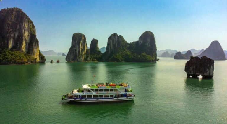 From Hanoi: 2-Day Tour Ninh Binh & Ha Long Bay Luxury Cruise