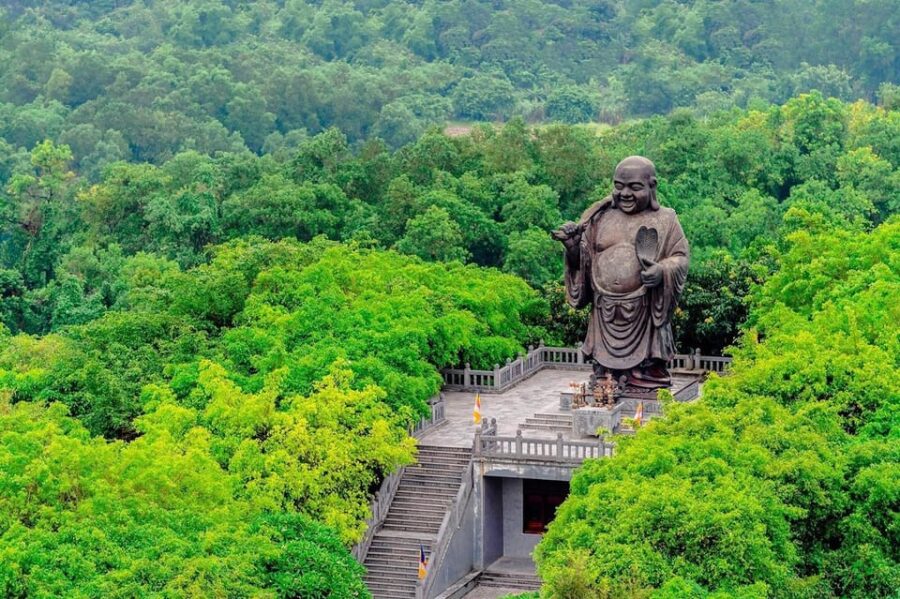 From Hanoi: Hoa Lu, Mua Cave and Tam Coc Full-Day Trip