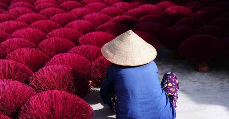 From Hanoi: Quang Phu Cau Incense Village Photo Walking Tour