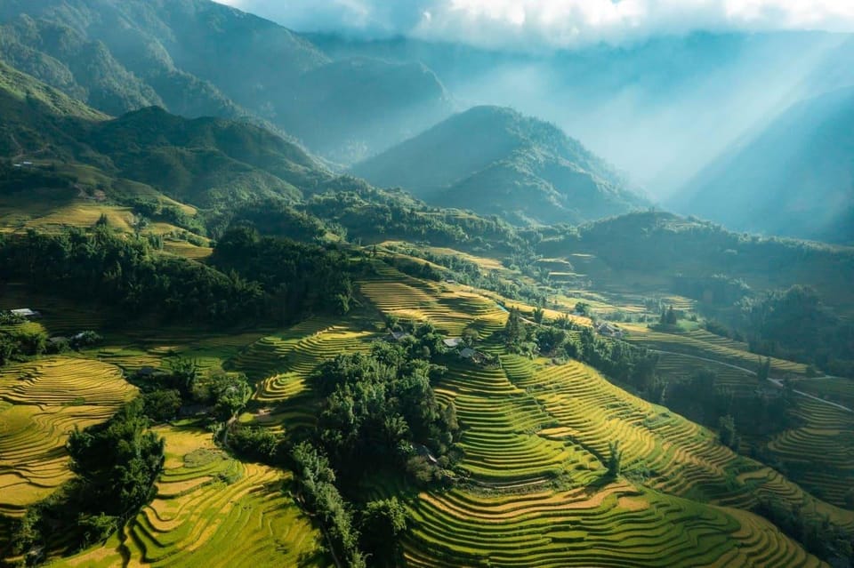 From Hanoi: See Terrace Fields In Sapa 2 Days 1 Night - Day 1 Itinerary