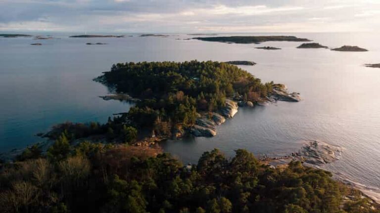 From Helsinki: Guided Tour of Porkkalanniemi Peninsula