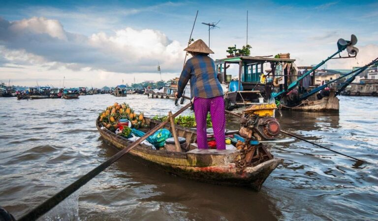 From Ho Chi Minh: Cai Rang Famous Floating Market in Can Tho