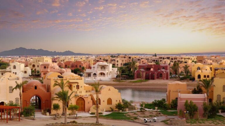 From Hurghada, Makadi or Soma Bay: El Gouna City Tour