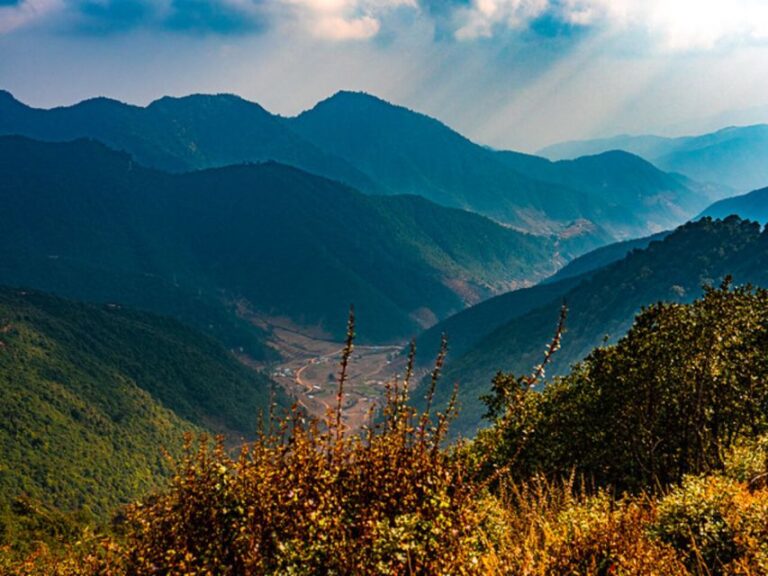 From Kathmandu: Chandragiri Hill Cable Car Tour