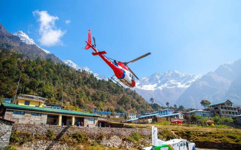 From Kathmandu: Everest Base Camp Helicopter Tour