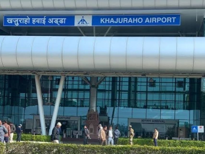 From Khajuraho: Hotel to Airport Transfer & Vice Versa - Service Overview