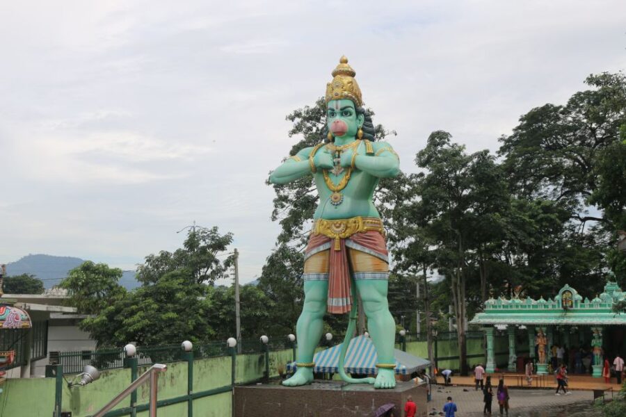 From Kuala Lumpur: Private Batu Caves Temple Tour