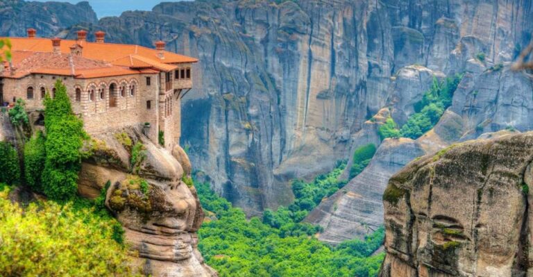 From Lefkada: Meteora and Metsovo Private Day Tour