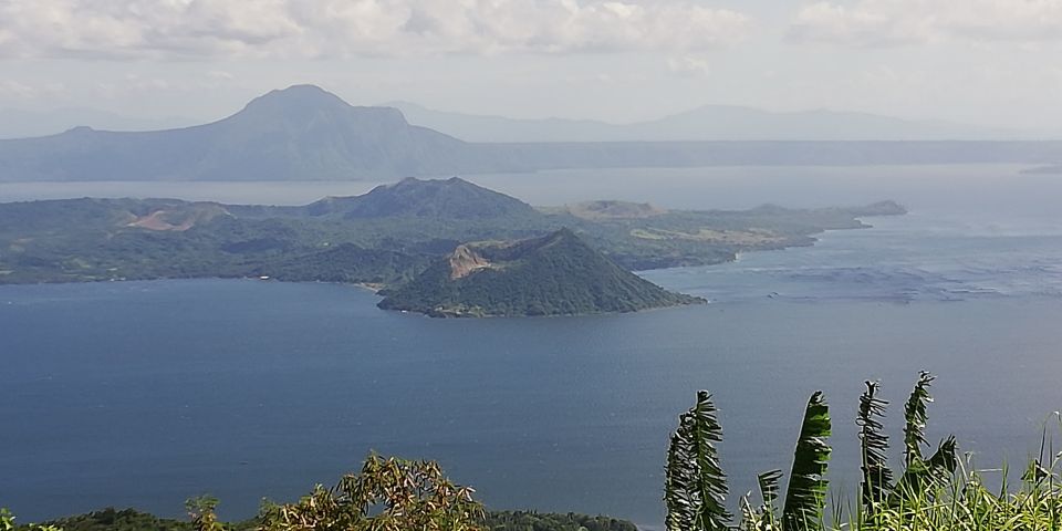 From Manila: Taal Volcano and Lake Boat Sightseeing Tour - Tour Overview and Pricing