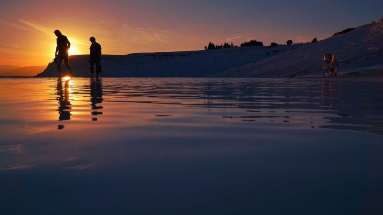 From Marmaris: Pamukkale Evening Tour With Transfer & Dinner