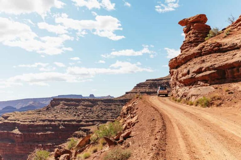 From Moab: Sky District Canyonlands National Park 4×4 Tour