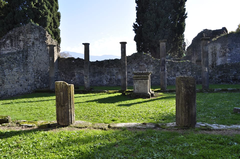 From Naples: Pompeii Ruins With Ticket Options - Tour Overview