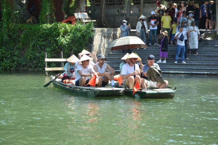 From Ninh Binh: Bai Dinh, Trang An,Mua Cave Small Group Tour