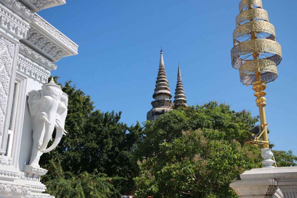 From Phnom Penh: Oudongk Mountain and Koh Chen Island Tour - Tour Overview