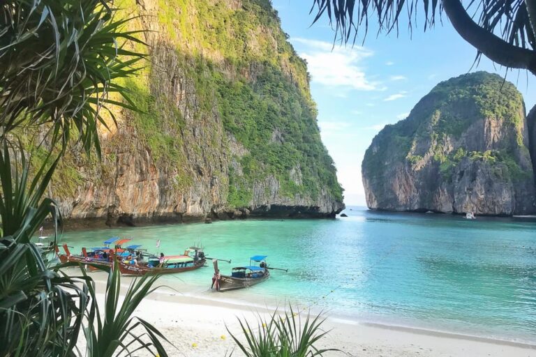 From Phuket Or Khao Lak: Phi Phi Islands Early Bird Tour