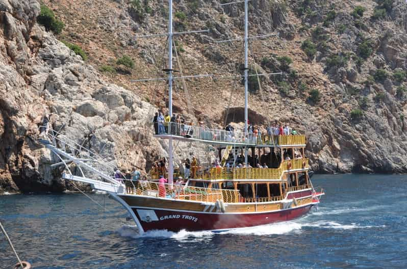 From Side to Alanya: Relax Boat Tour With Lunch and Swimming - Overview of the Boat Tour