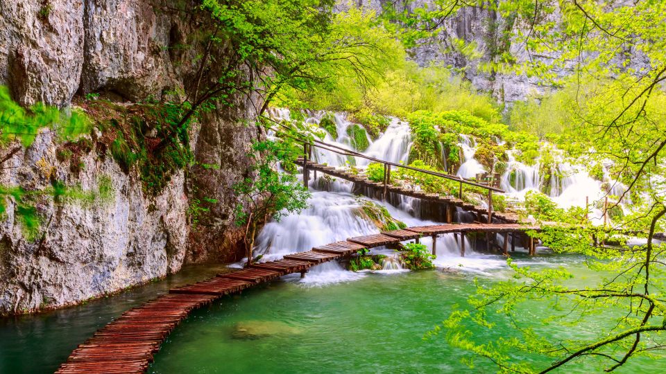 From Split: Transfer to Zagreb With Stop at Plitvice Lakes - Overview and Pricing