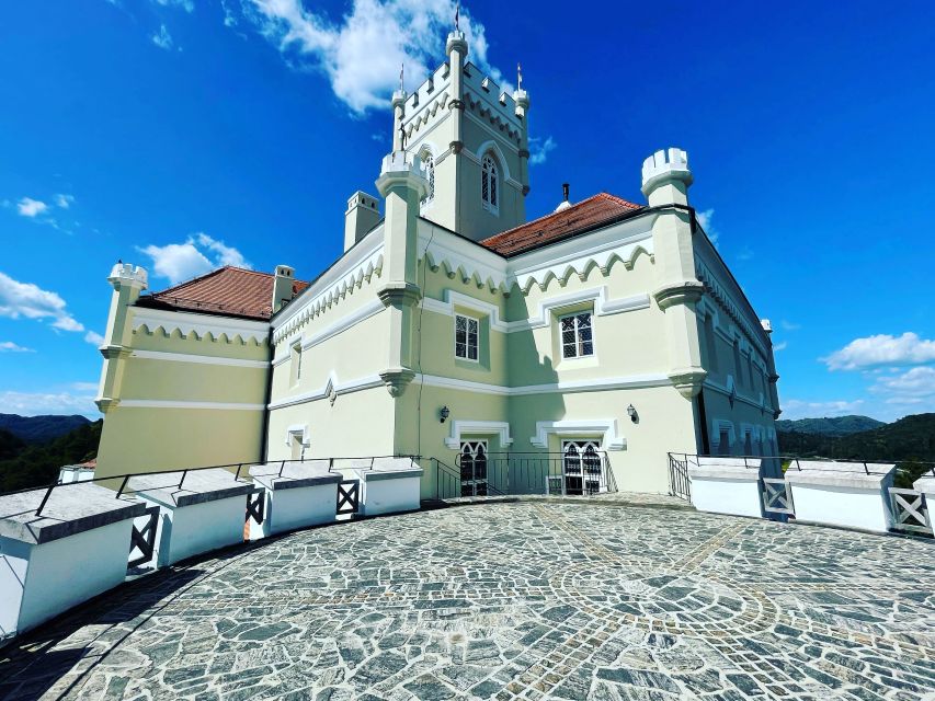 From Zagreb: Varazdin Baroque Town & Trakoscan Castle
