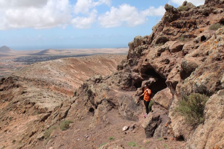 Fuerteventura: Mount Escanfraga Volcano Summit Hike