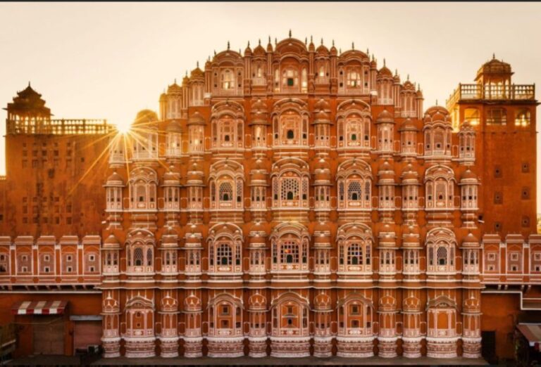 Full Day Jaipur Sightseeing Tour by Tuk Tuk.