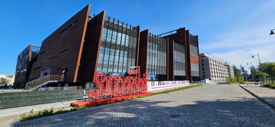 Gdansk: European Solidarity Centre Guided Tour - Tour Overview and Pricing