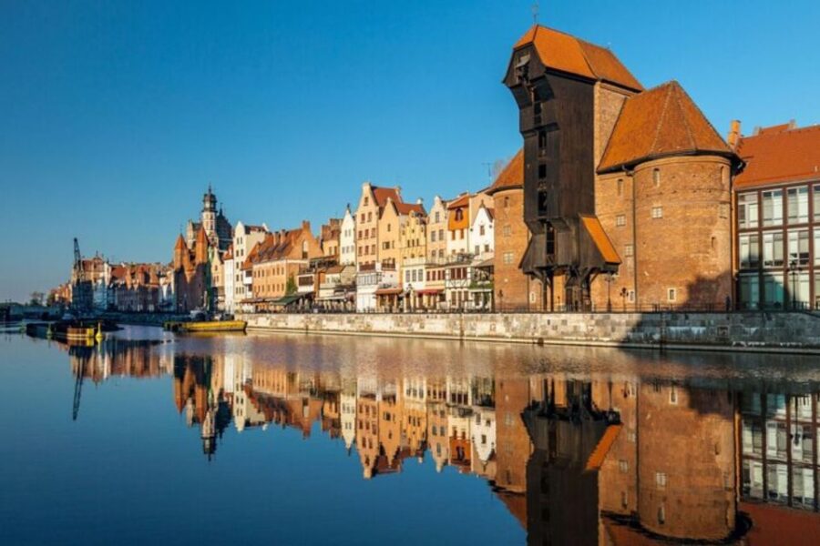 Gdansk: Private Custom Walking Tour With a Local Guide