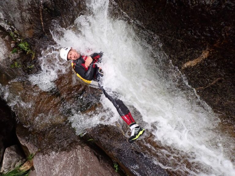 Gerona: Canyoning Nuria – Queralbs – Valley of Nuria