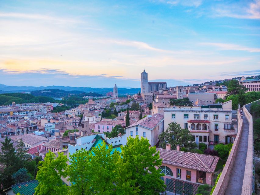 Girona: Guided 2-Hour Walking Tour With Food Tasting - Tour Overview