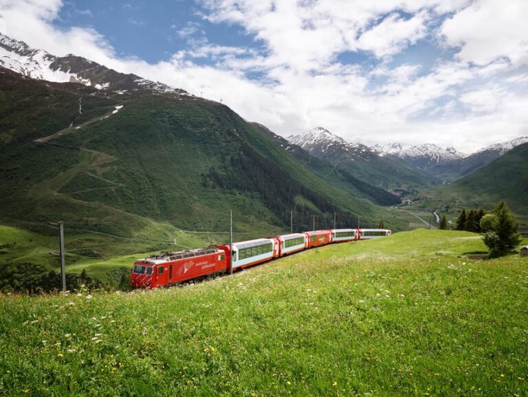 Glacier Express: Scenic Routes Between St. Moritz & Zermatt