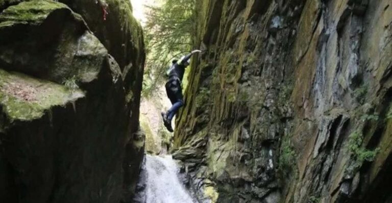 Gordevio: Maggia Valley Val Grande Advanced Canyoning