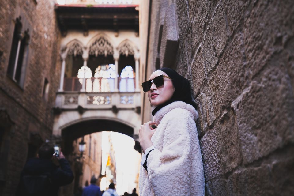 Gothic Quarter; Private Photoshoot Experience. - Overview of the Experience