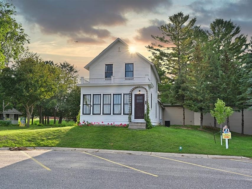 Grand Rapids: Judy Garland Museum Guided Tour - Tour Overview