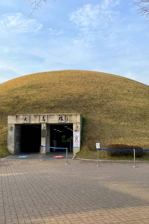 Gyeongju: UNESCO Highlights Tour With Guide and Ticket - Itinerary Highlights