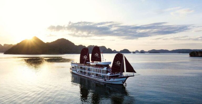 Ha Long & Lan Ha Bays: 2-Day Cruise With Meals & Kayaking