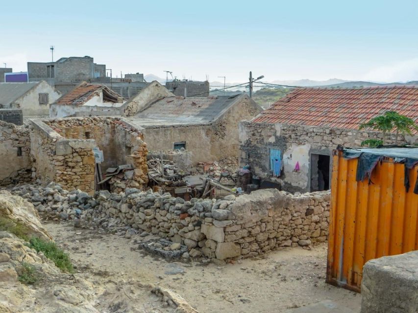 Half Day 4×4 Tour With Viana Desert and Villages