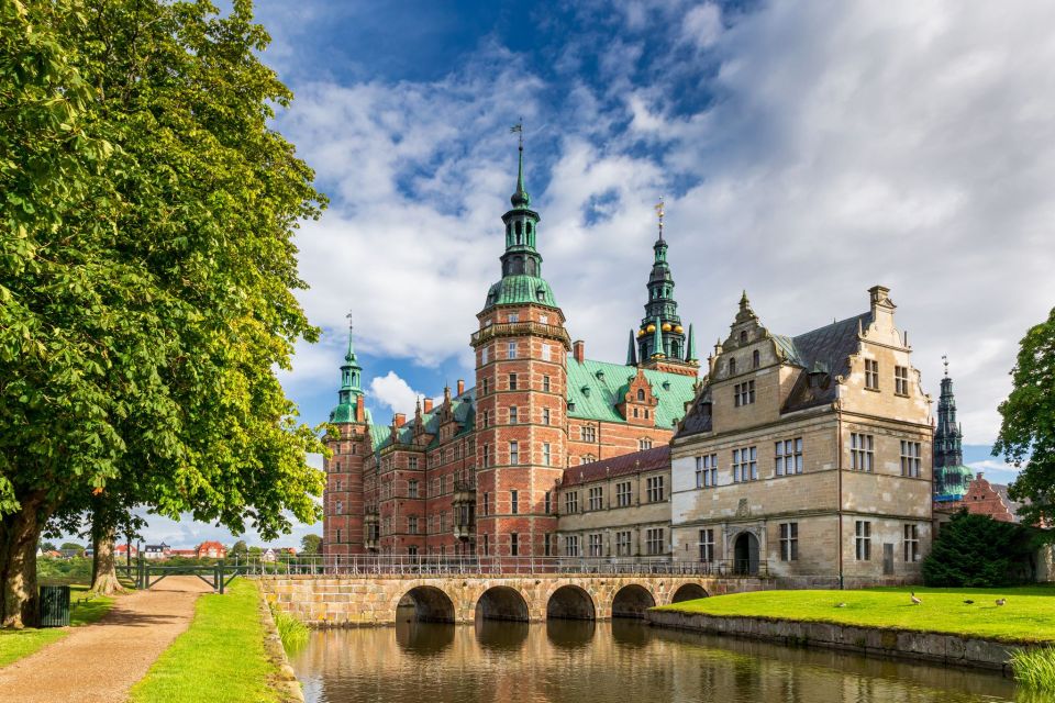 Half-Day Private Tour to Kronborg and Frederiksborg Castle - Tour Overview