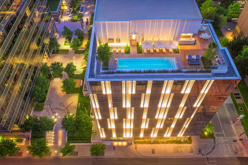 HALL Arts Hotel Dallas, Curio Collection by Hilton - Hotel Overview and Location