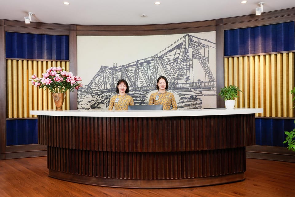 Hanoi Airport: Song Hong Premium Lounge at Domestic Terminal - Lounge Overview and Pricing