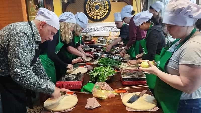 Hanoi Authentic Cooking Class and Local Market With Chef - Cooking Class Overview