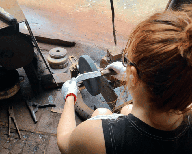 Hanoi Knife Making Traditional Workshop - Inclusions