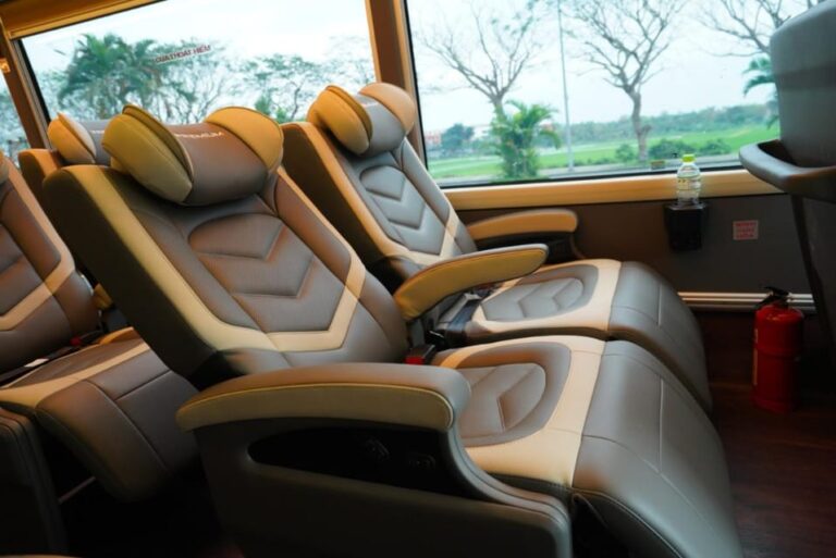 Hanoi: Limousine Bus to Cat Ba, English Guide, High Quality