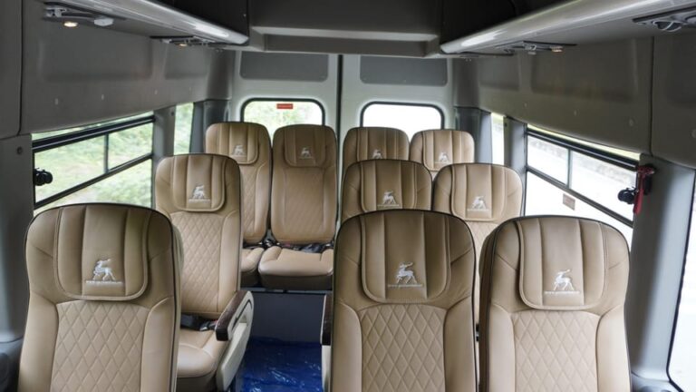 Hanoi: Private Transfer Between Airport and City Center