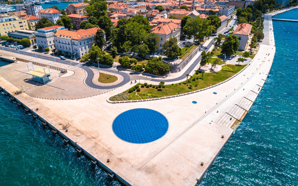 History Walking Group Tour in Old Center of Zadar - Tour Overview