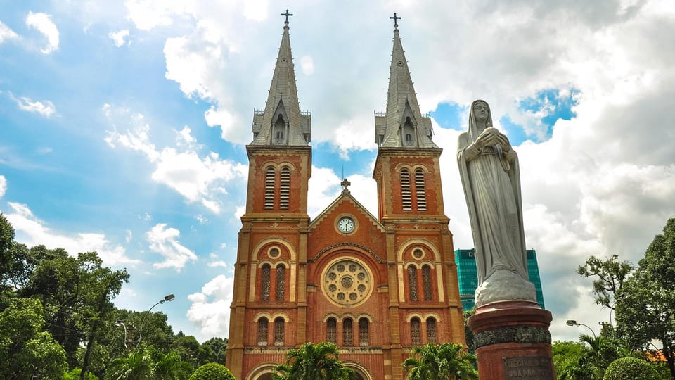 HO CHI MINH CITY FULL DAY PREMIER GROUP TOUR - Tour Overview and Pricing