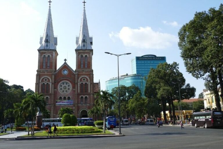 Ho Chi Minh City: Private Custom Tour With a Local Guide