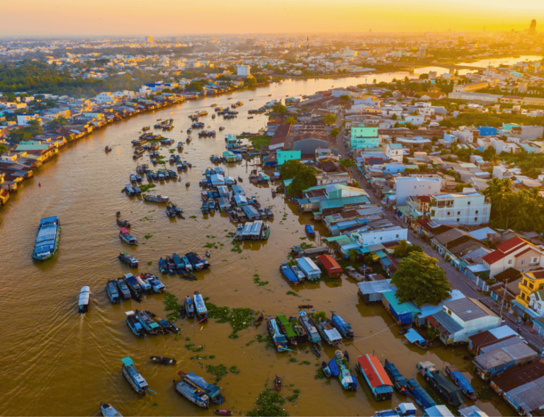 Ho Chi Minh: Cu Chi Tunnels & Mekong Delta Private Day Tour